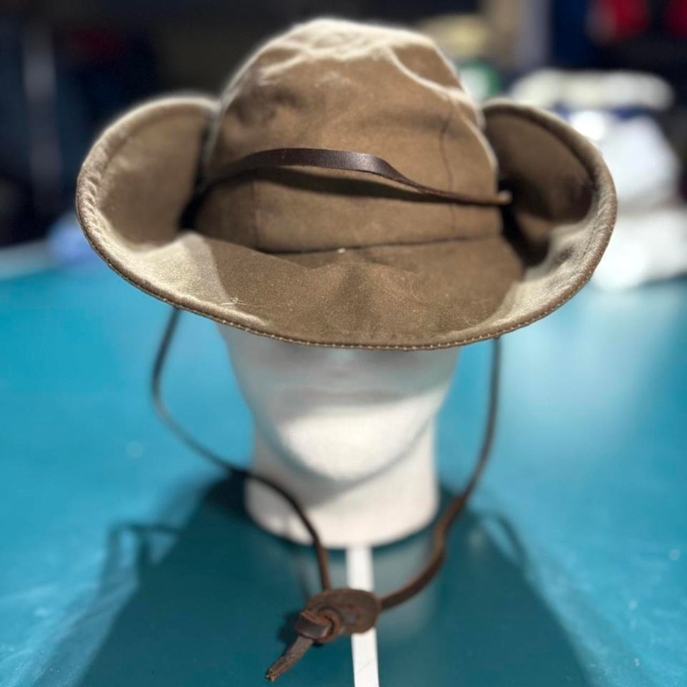 The Australian Outback Collection Oilskin Tin Cloth Waxed Bush Hat‎ Safari Small